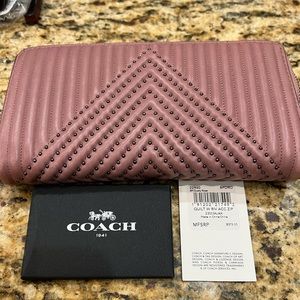 SOLD - VGUC COACH QUILTED RIVET WALLET DUSTY ROSE $375